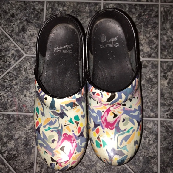 Dansko clogs - Picture 3 of 5